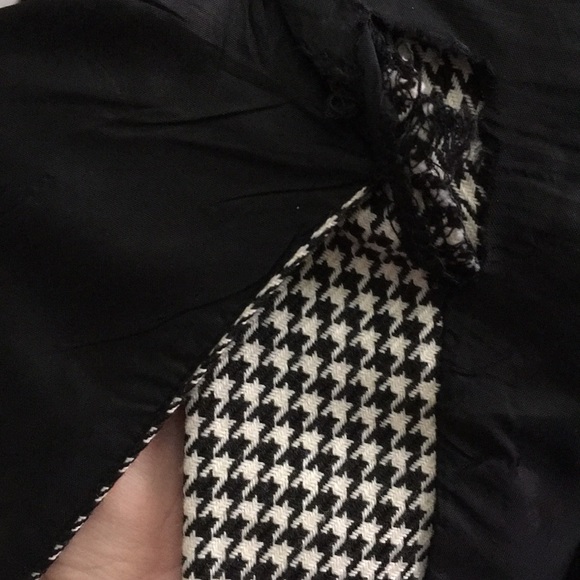 🎉 Vintage Houndstooth Pencil Skirt with Pockets - Picture 8 of 8